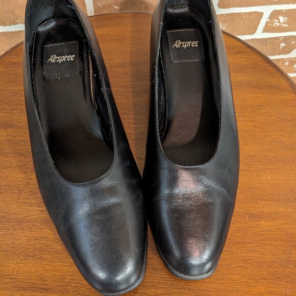 Airspree Leather Pumps (new) - Picture 2 of 4